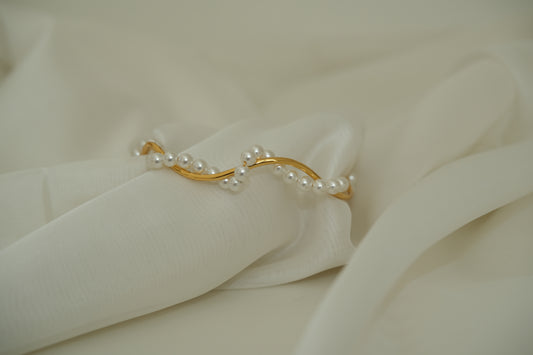 Nura Embrace Bangle