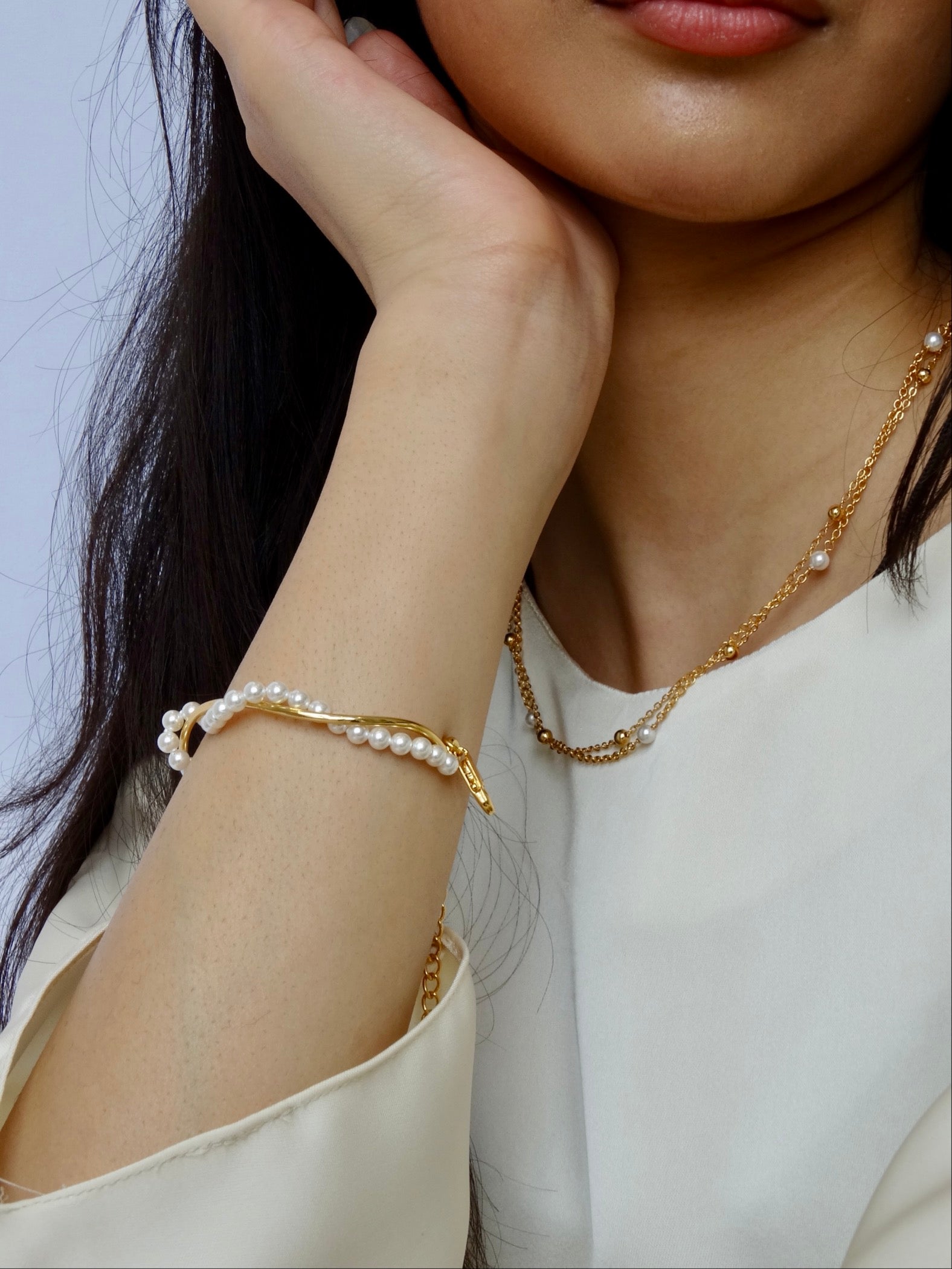Nura Embrace Bangle